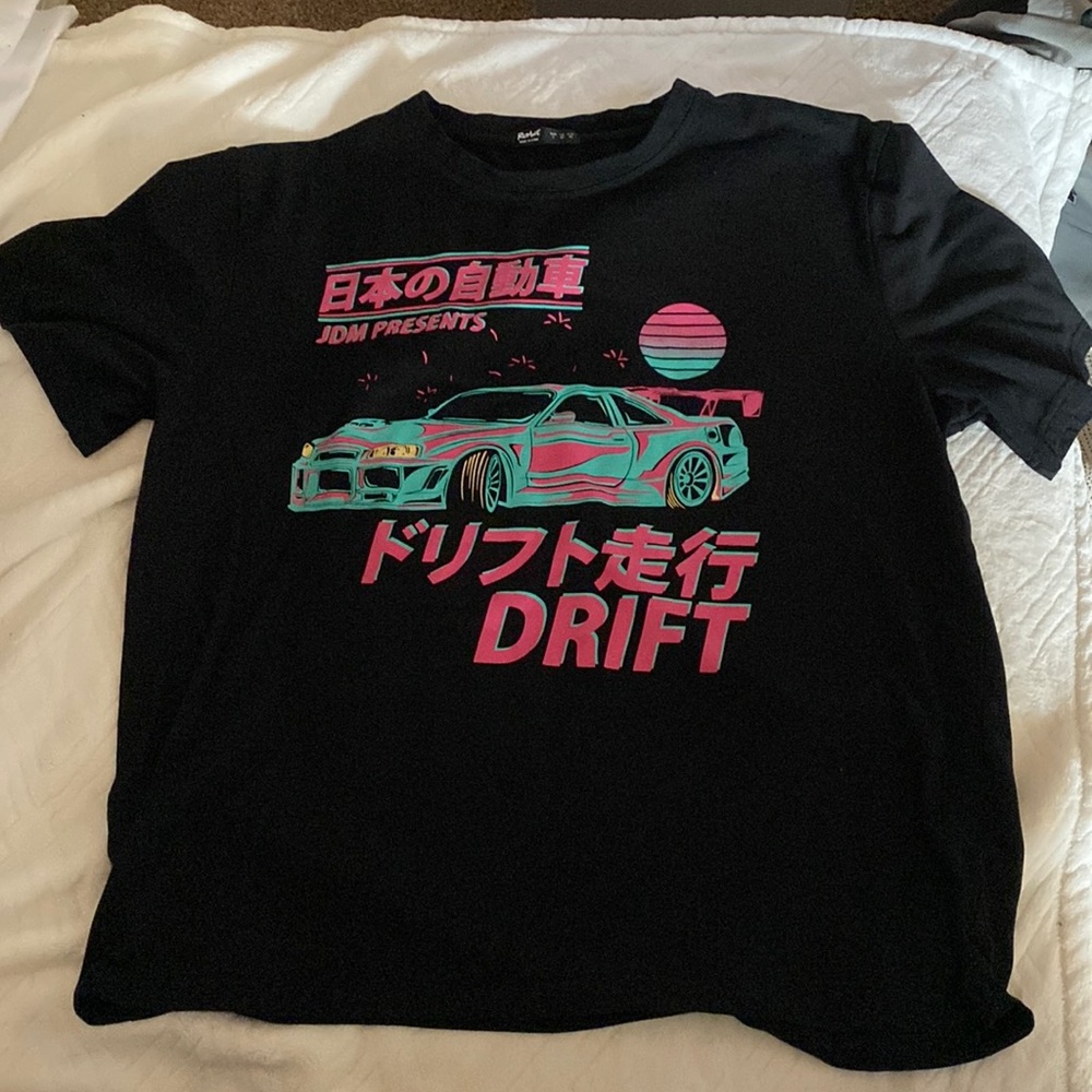brand ROMWE. size LARGE. color is black